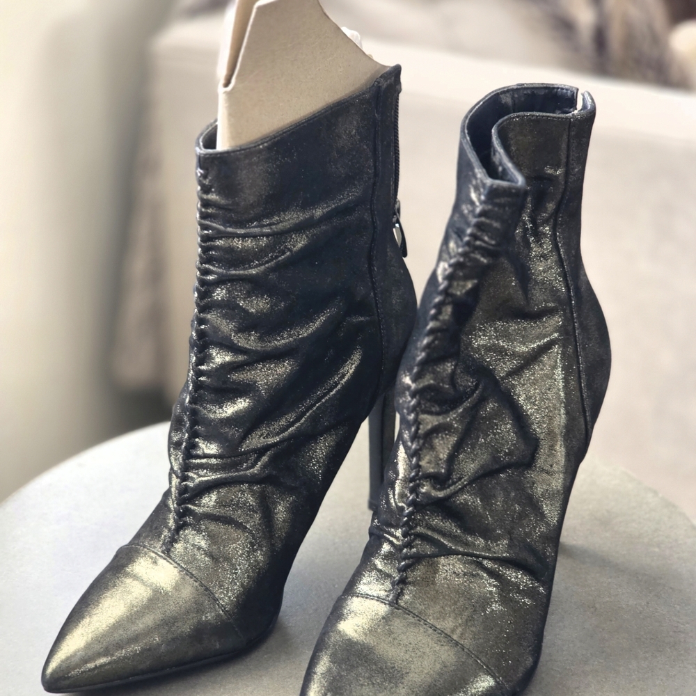 Nine West Shimmering Black Heeled Boots